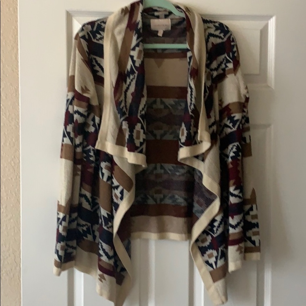 Cozy, southwestern print sweater